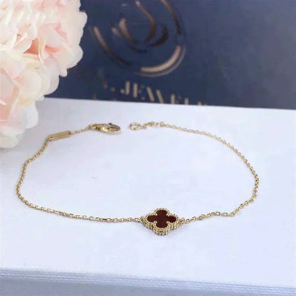 [LUXE] CLOVER  CARNELIAN SINGLE FLOWER BRACELET